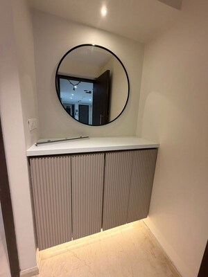 Furnished Amenities in 4 BHK Apartment at Kalpataru Magnus, Bandra East – for Rent