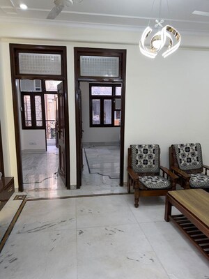 Living Room in 3 BHK Apartment at Malviya Nagar – for Rent