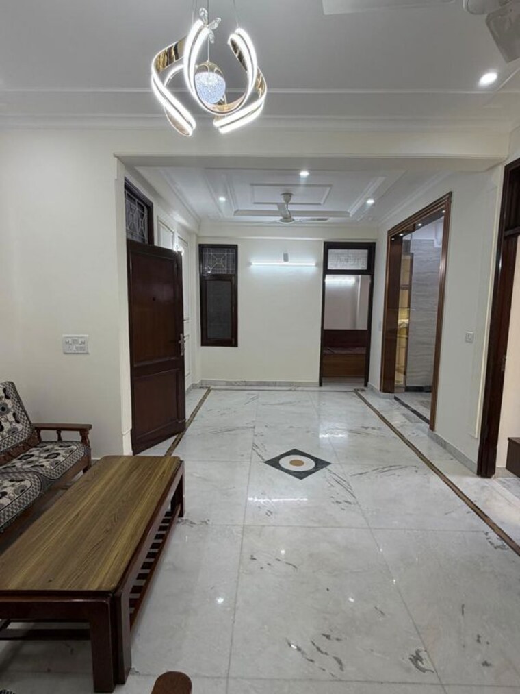 Room, malviya nagar 3 Bedroom 1250 Sq.Ft. Apartment In Malviya Nagar Delhi 10410463