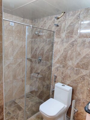 Bathroom in  Apartment at Shriram Luxor, Hennur Road – for Rent