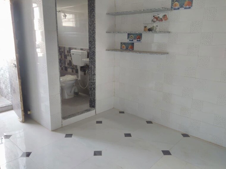 Room, jivraj park 1 RK 150 Sq.Ft. Apartment In Jivraj Park Ahmedabad 10410470