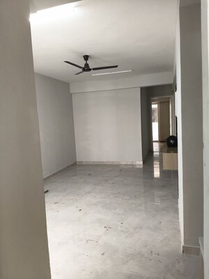 Room in 2 BHK Apartment at Signature Global City, Sector 37d – for Rent