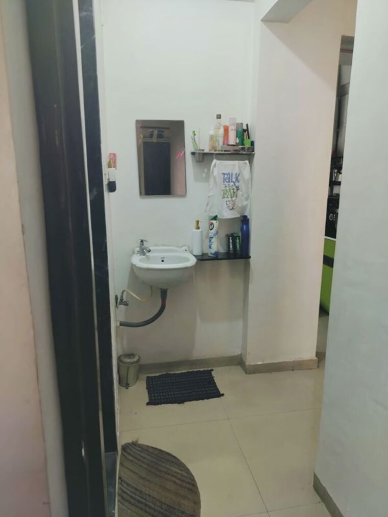 Bathroom, ganesha-sai-basera 1 Bedroom 700 Sq.Ft. Apartment In Ulwe Navi Mumbai 10410258