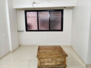 Room in 1 BHK Apartment at Shiv Parvati Society, Nerul – for Rent