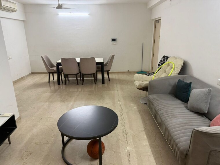 Team Area, kalpataru-magnus 2 Bedroom 756 Sq.Ft. Apartment In Bandra East Mumbai 10410490