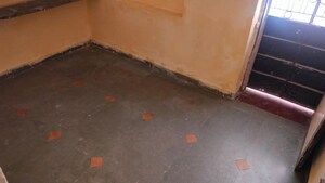 Room in 1.5 BHK Apartment at Satellite – for Rent