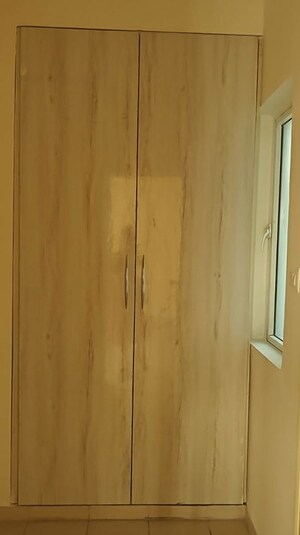 Furnished Amenities in 3.5 BHK Apartment at DLF Westend Heights New Town, Akshayanagar – for Rent