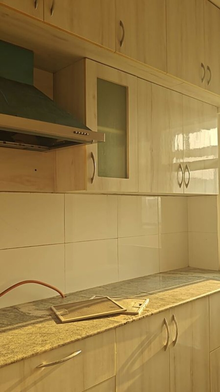 Kitchen, dlf-westend-heights-new-town 3.5 Bedroom 1890 Sq.Ft. Apartment In Akshayanagar Bangalore 10410516