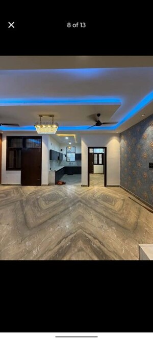 Bedroom in 3 BHK Builder Floor at Green Fields Colony – for Rent