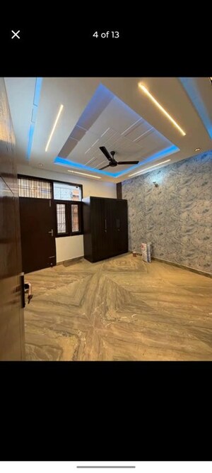 Bedroom in 3 BHK Builder Floor at Green Fields Colony – for Rent
