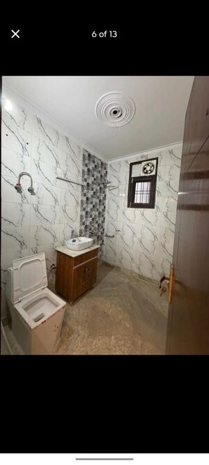 Bathroom in 3 BHK Builder Floor at Green Fields Colony – for Rent