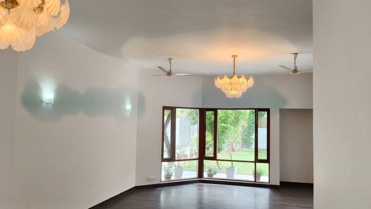 Room, vasant vihar 5 Bedroom 9000 Sq.Ft. Villa In Vasant Vihar Delhi 10410560