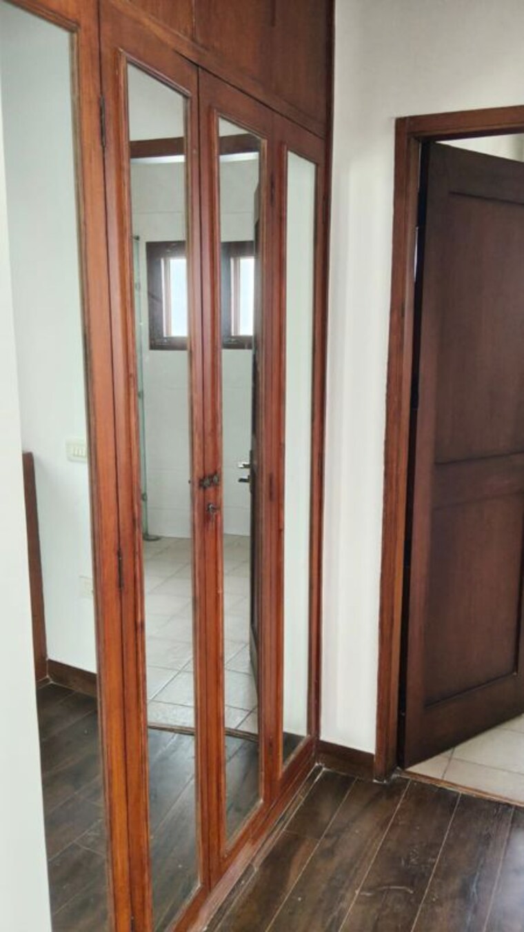 undefined, vasant vihar 5 Bedroom 9000 Sq.Ft. Villa In Vasant Vihar Delhi 10410560