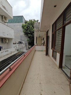 2.5 BHK + Servant Room Builder Floor For Rent in Sushant Lok I