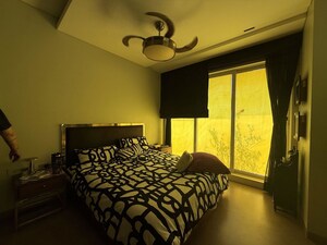 Bedroom in 4 BHK Apartment at Prabhadevi CHS, Prabhadevi – for Rent