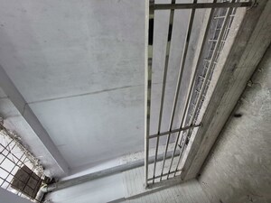 Balcony in 2.5 BHK Builder Floor at Mayur Vihar – for Rent