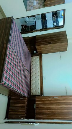 1 RkBuilder Floor For Rent in DLF Independent Floors