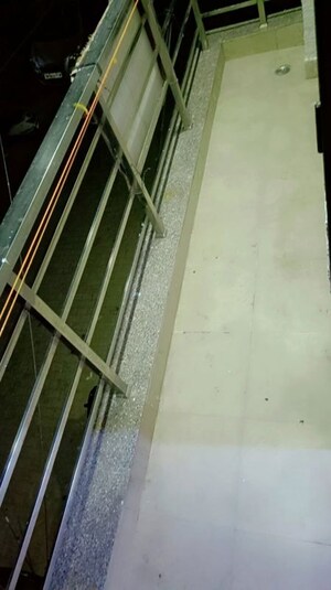 Balcony in 1 RK Builder Floor at DLF Independent Floors, Dlf City Phase 3 – for Rent