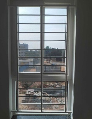 Room in 3 BHK Apartment at Saritha Serene, Gunjur – for Rent