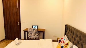 Bedroom in 1 BHK Builder Floor at Sushant Lok I – for Rent