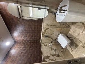Furnished Amenities in 4 BHK Builder Floor at South Extension ii – for Sale