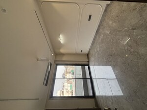 Furnished Amenities in 4 BHK Builder Floor at South Extension ii – for Sale