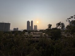 2 BHK +Apartment For Rent in Hiranandani Meadows