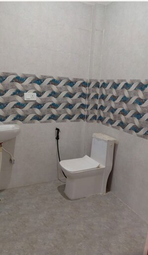 Bathroom in 3 BHK Villa at Aishbagh – for Sale