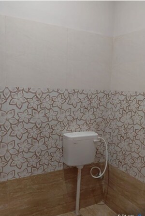 Bathroom in 3 BHK Villa at Aishbagh – for Sale