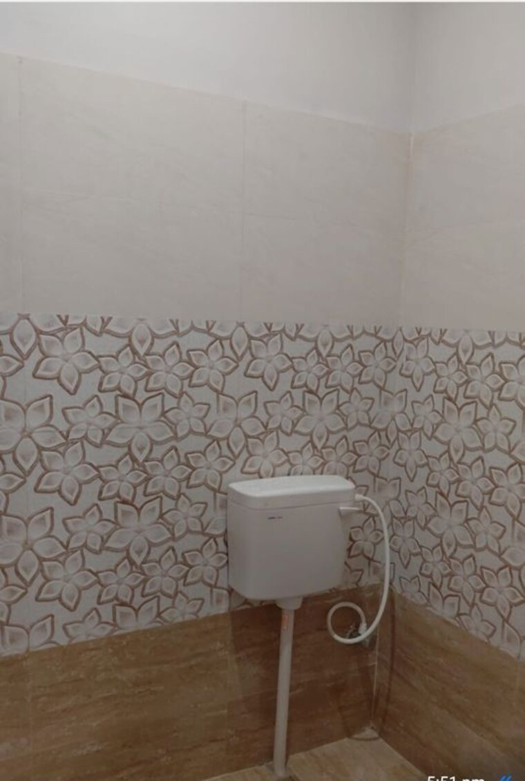 Bathroom, aishbagh 3 Bedroom 1600 Sq.Ft. Villa In Aishbagh Lucknow 10410612