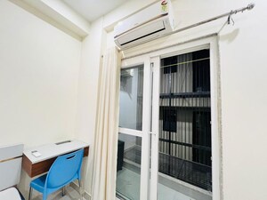 Staircase in 2 BHK Builder Floor at Sector 43 – for Rent