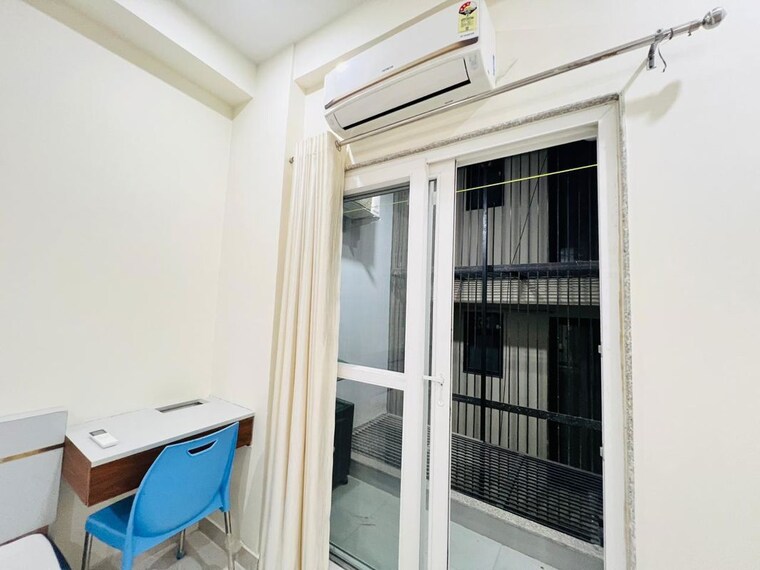 undefined, sector 43 2 Bedroom 1300 Sq.Ft. Builder Floor In Sector 43 Gurgaon 10410643