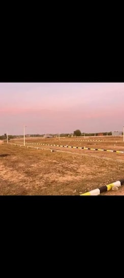 Plot For Sale in Sector 70