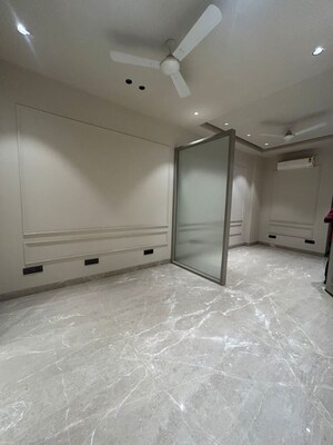 Bathroom in 3 BHK Builder Floor at Safdarjung Enclave – for Sale