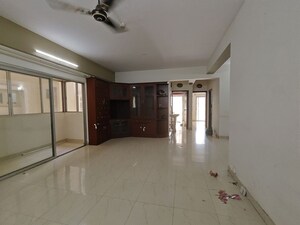 Room in 2 BHK Apartment at CLPD Suncity Apartments, Sarjapur Road – for Rent