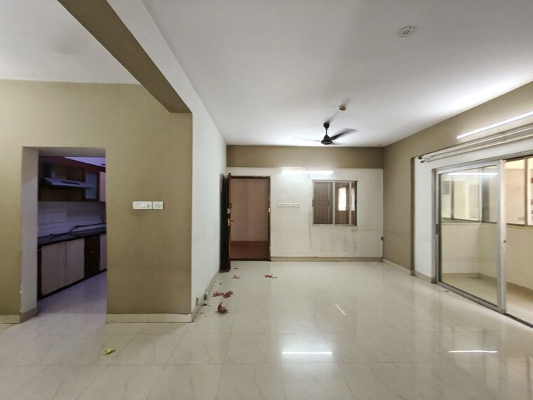Room, clpd-suncity-apartments 2 Bedroom 1300 Sq.Ft. Apartment In Sarjapur Road Bangalore 10410604