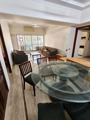 Team Area in 3 BHK Apartment at Juhu Residency, Juhu – for Rent