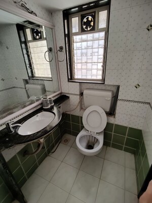 Team Area in 3 BHK Apartment at Juhu Residency, Juhu – for Rent