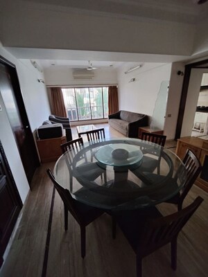 Team Area in 3 BHK Apartment at Juhu Residency, Juhu – for Rent