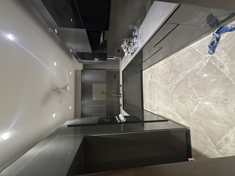 Bathroom, uday park 3 Bedroom 1953 Sq.Ft. Builder Floor In Uday Park Delhi 10410690