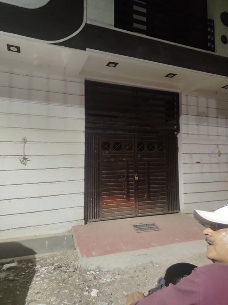 Exterior View, indira nagar 4 Bedroom 600 Sq.Ft. Independent House In Indira Nagar Lucknow 10410702