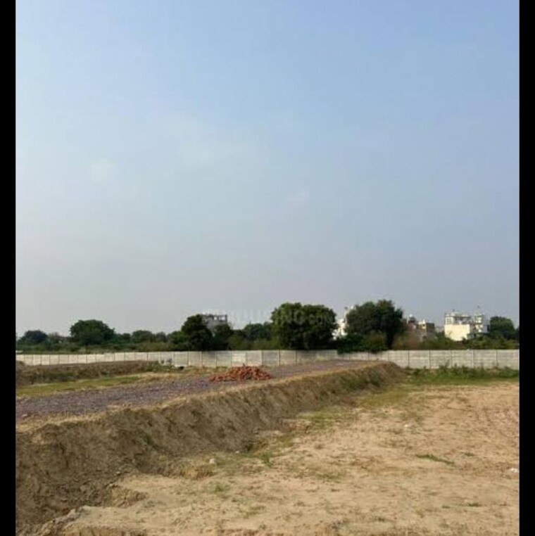 undefined, sector 105  112 Sq.Mt. Plot In Sector 105 Noida 10410718