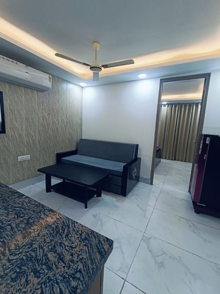 Living Room, dlf city phase 3 1 Bedroom 850 Sq.Ft. Builder Floor In Dlf City Phase 3 Gurgaon 10410717