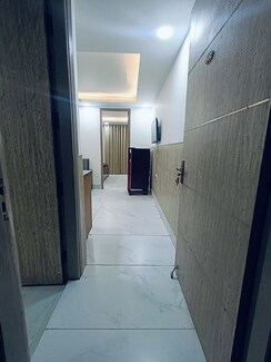1 BHK Builder Floor For Rent in DLF City Phase 3