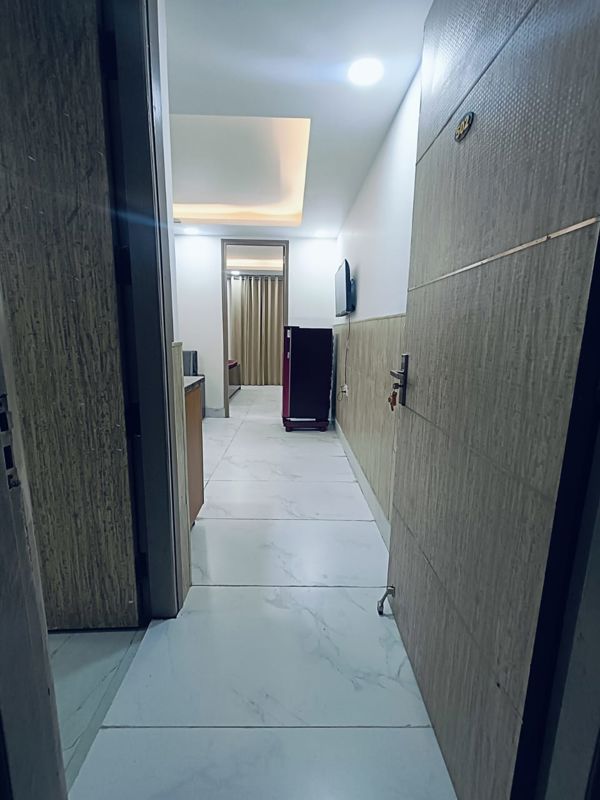 1 BHK Builder Floor For Rent in DLF City Phase 3