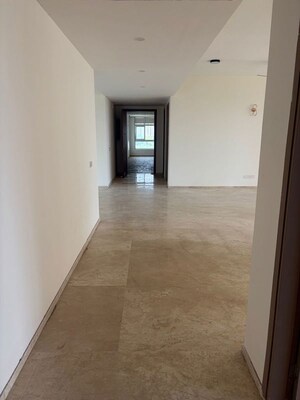 Room in 4 BHK Apartment at Vatika Sovereign Park, Sector 99 – for Rent