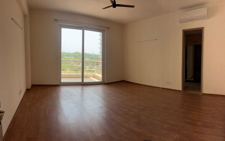Room, vatika-sovereign-park 4 Bedroom 3360 Sq.Ft. Apartment In Sector 99 Gurgaon 10410724