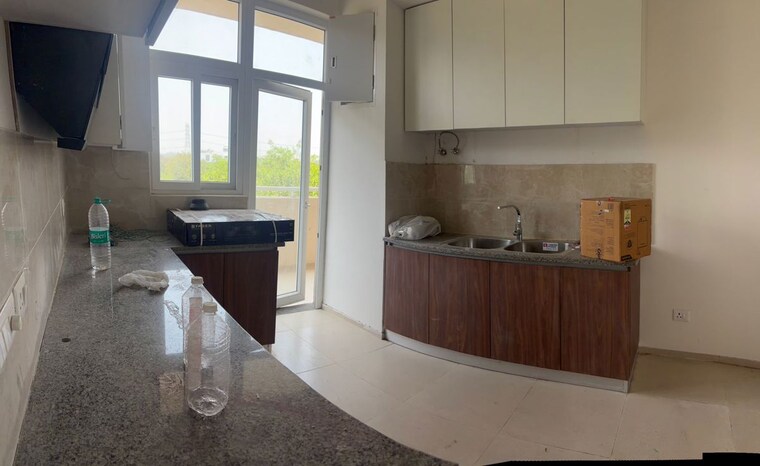Kitchen, vatika-sovereign-park 4 Bedroom 3360 Sq.Ft. Apartment In Sector 99 Gurgaon 10410724