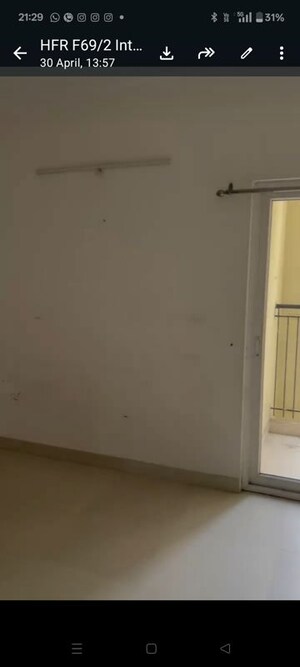 Room in 3 BHK Apartment at Stellar Jeevan, Sector 1 Greater Noida – for Rent