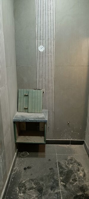 Bathroom in 4 BHK Builder Floor at Rohini Sector 7 – for Sale